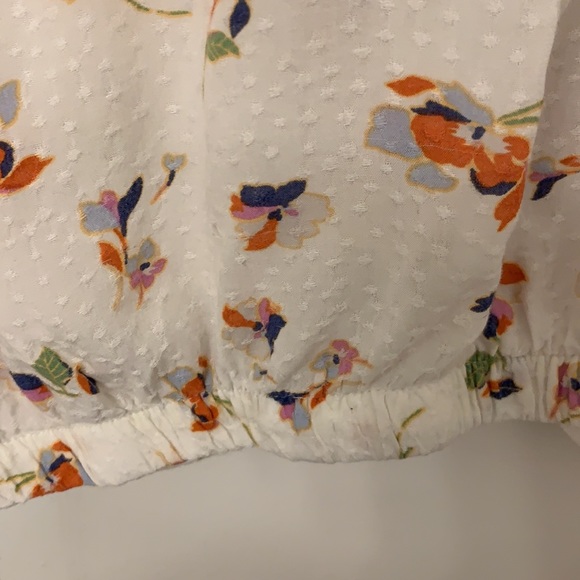 Copper key | Rayon Floral Blouse - Picture 8 of 11